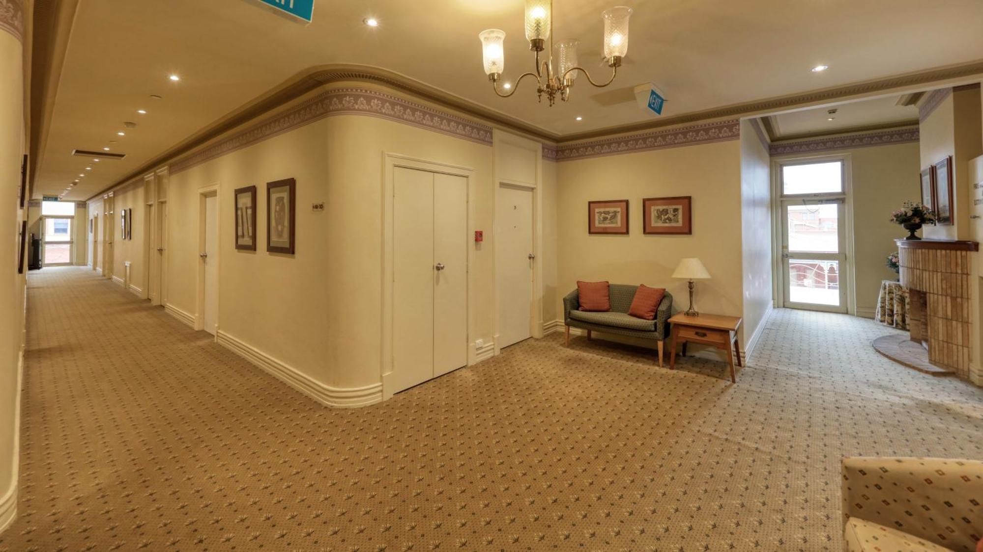 Royal Exchange Hotel بروكن هيل المظهر الخارجي الصورة